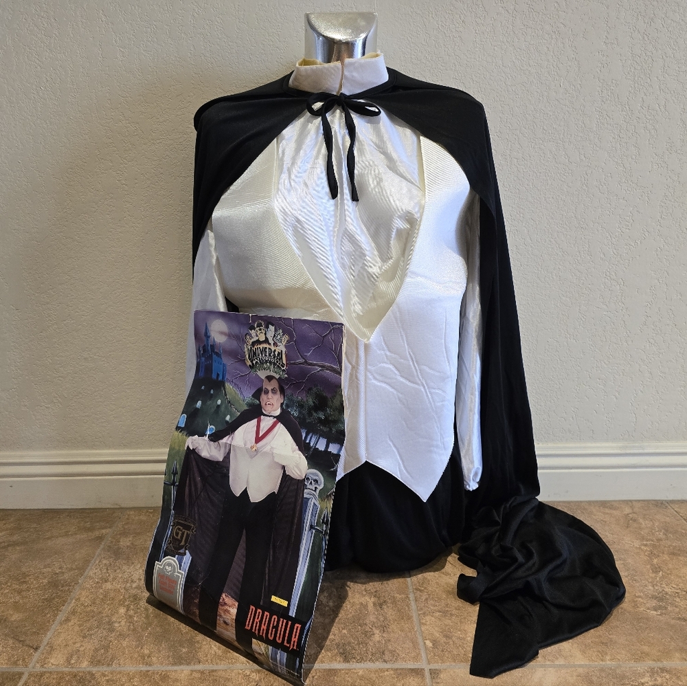 Dracula | UNIVERSAL STUDIOS | Adult Costume